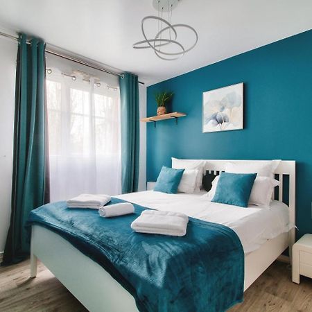 123Home-Loft & Spa Montevrain Bagian luar foto