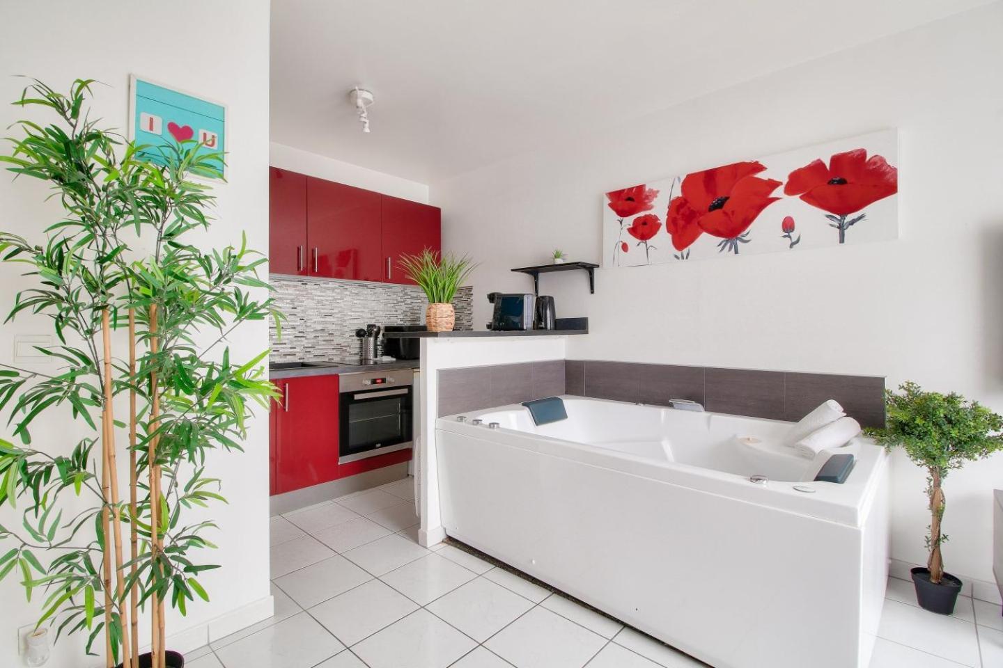 123Home-Loft & Spa Montevrain Bagian luar foto